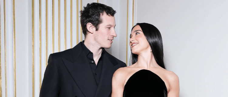 Dua Lipa revela que está noiva do ator Callum Turner