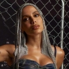 Anitta dança muito na prévia do clipe de “GRIP”, faixa de “Funk Generation”