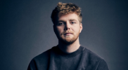 Alex Warren 