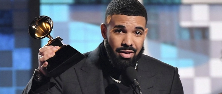 Bilhete escrito por Drake na infância é posto à venda por quase R$30 mil