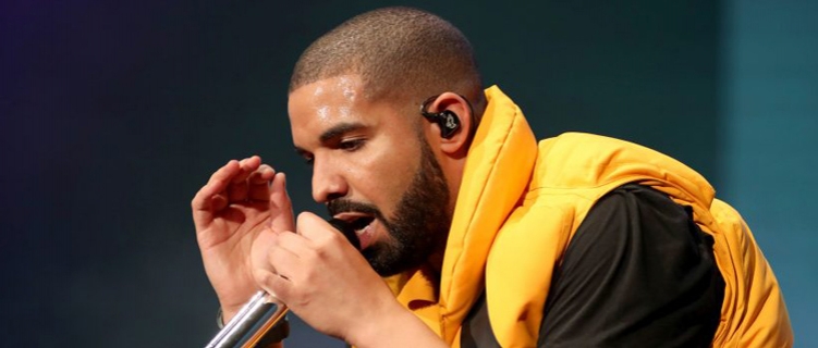 Drake: Após ‘In My Feelings’, rapper libera clipe de ‘Nonstop’; assista!