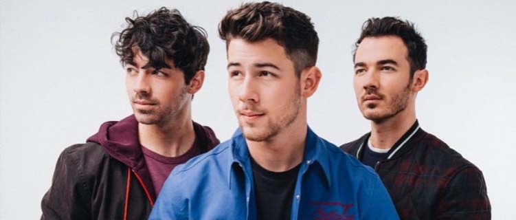 Jonas Brothers anunciam data de lançamento de novo single, "What Man Gotta Do"