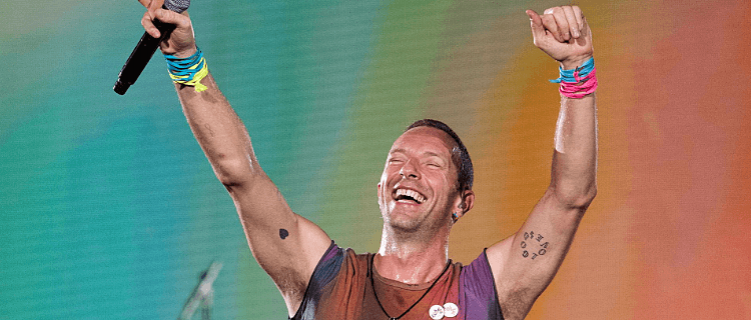 Chris Martin e Dakota Johnson terminam relacionamento