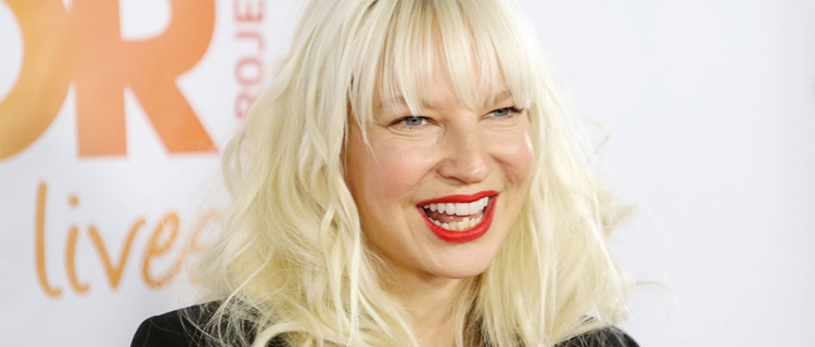 Sia lança "Original", música que gravou para a trilha de "Dolittle"