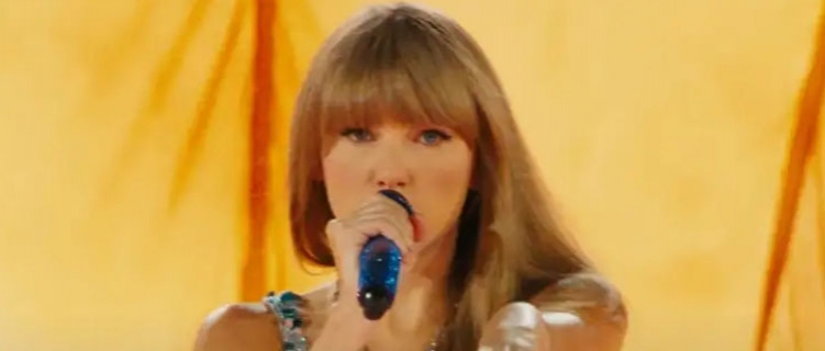 Taylor Swift tem oito músicas, incluindo as três primeiras, no top 10 dos EUA!
