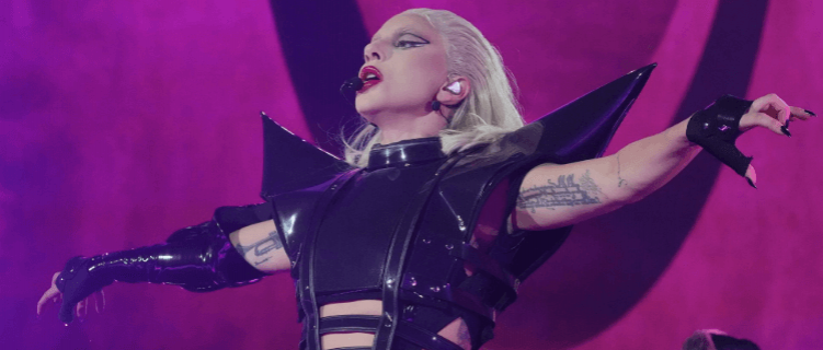 Lady Gaga dá a melhor resposta sobre continuação de “Telephone”!
