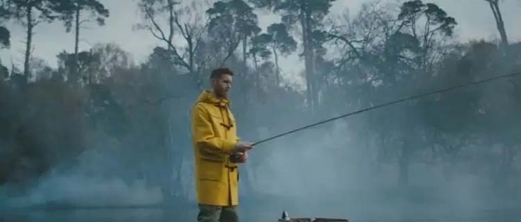 Calvin Harris e Rag'n'Bone Man divulgam clipe para a faixa "Giant". Assista!