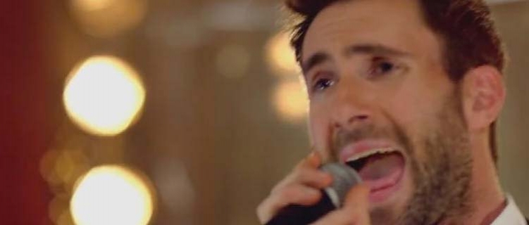 Com “Sugar”, Maroon 5 agora tem o sétimo vídeo da história acima de 3 bilhões de visualizações no YouTube