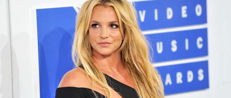 Britney Spears anuncia hiato indefinido na carreira depois do cancelamento de Domination