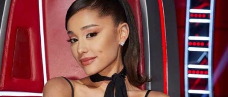 Ariana Grande doa US$ 5 milhões para serviço de saúde mental gratuito