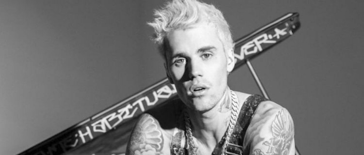 Justin Bieber lançará "Lonely" na sexta-feira. Single tem produção de Finneas