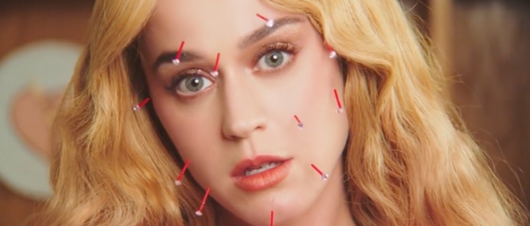 Katy Perry lançará finais alternativos para clipe de “Never Really Over”